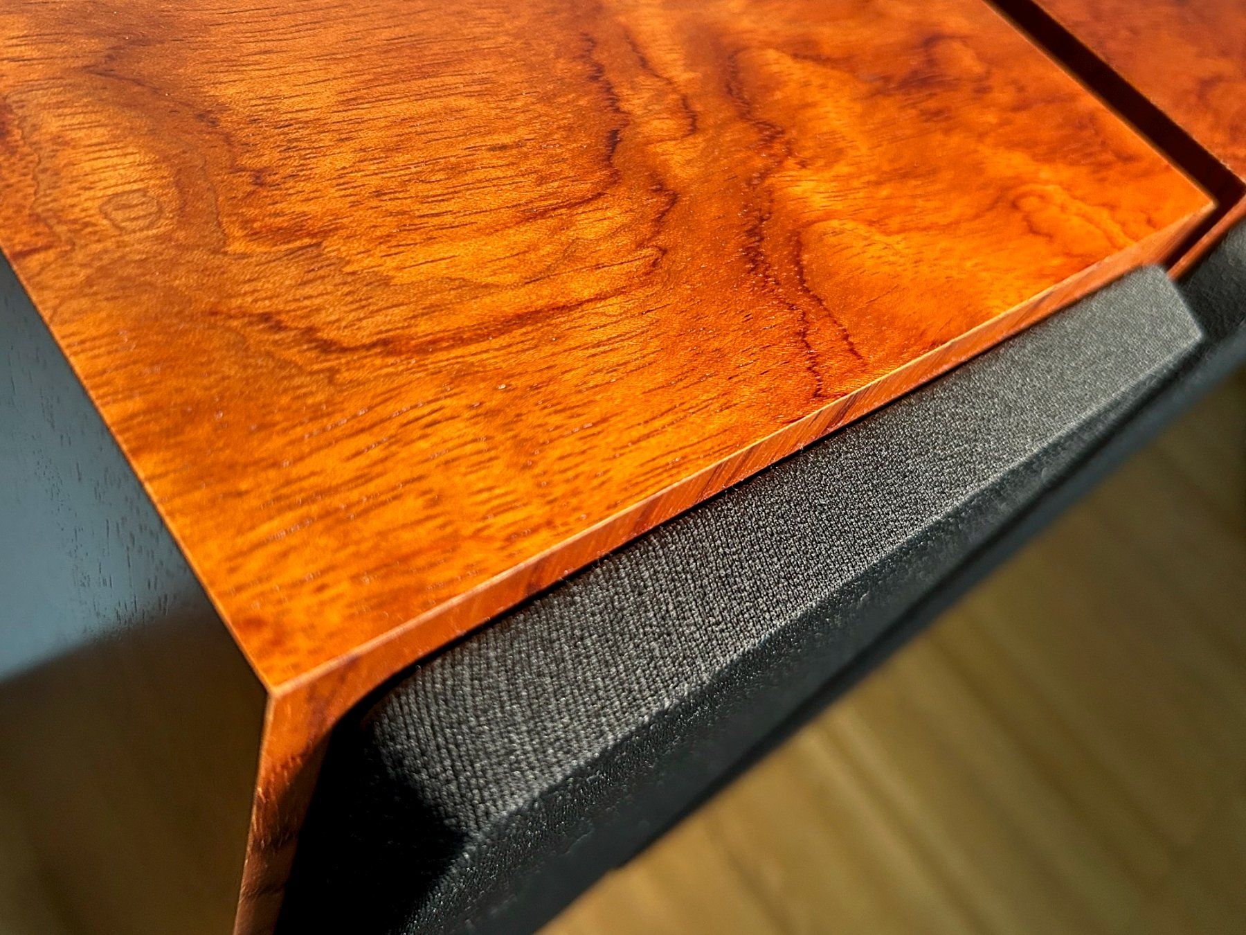 Cabasse Haut-parleurs: Cabasse Jonque 302 Standlautsprecher aus Edelholz Bubinga – D'occasion à Solothurn par stt01 5