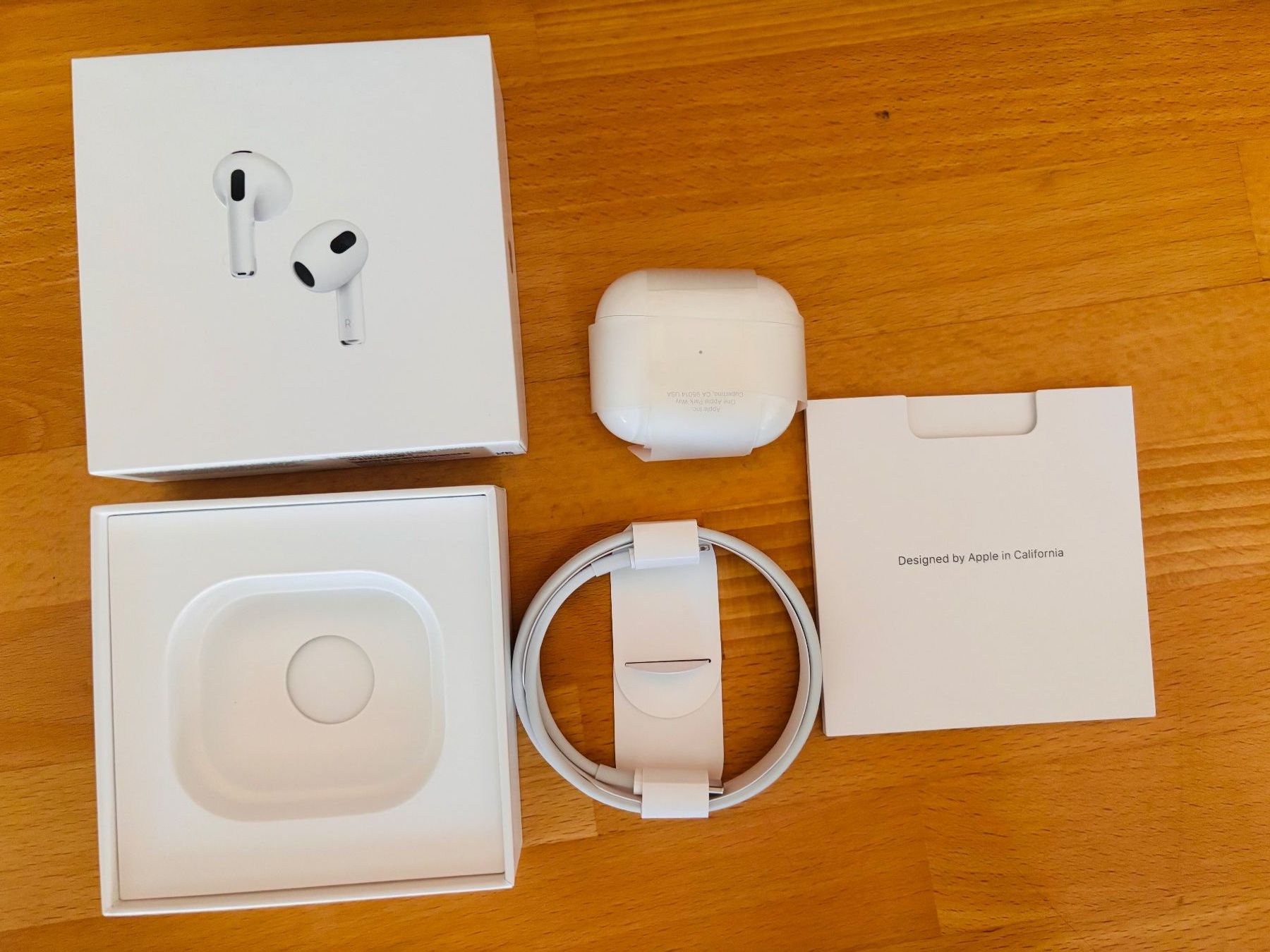 Apple Casques audio: AirPods Gen 3 – D'occasion à Zürich par Artur.S.