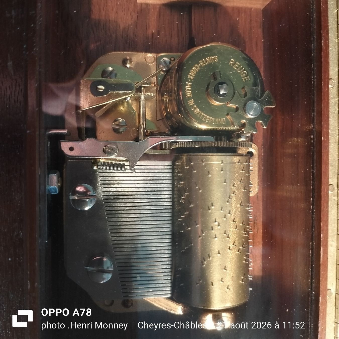 Reuge Carillon: Boîte a musique Refuge. – Usato da Cheyres venduto da Capitain 1