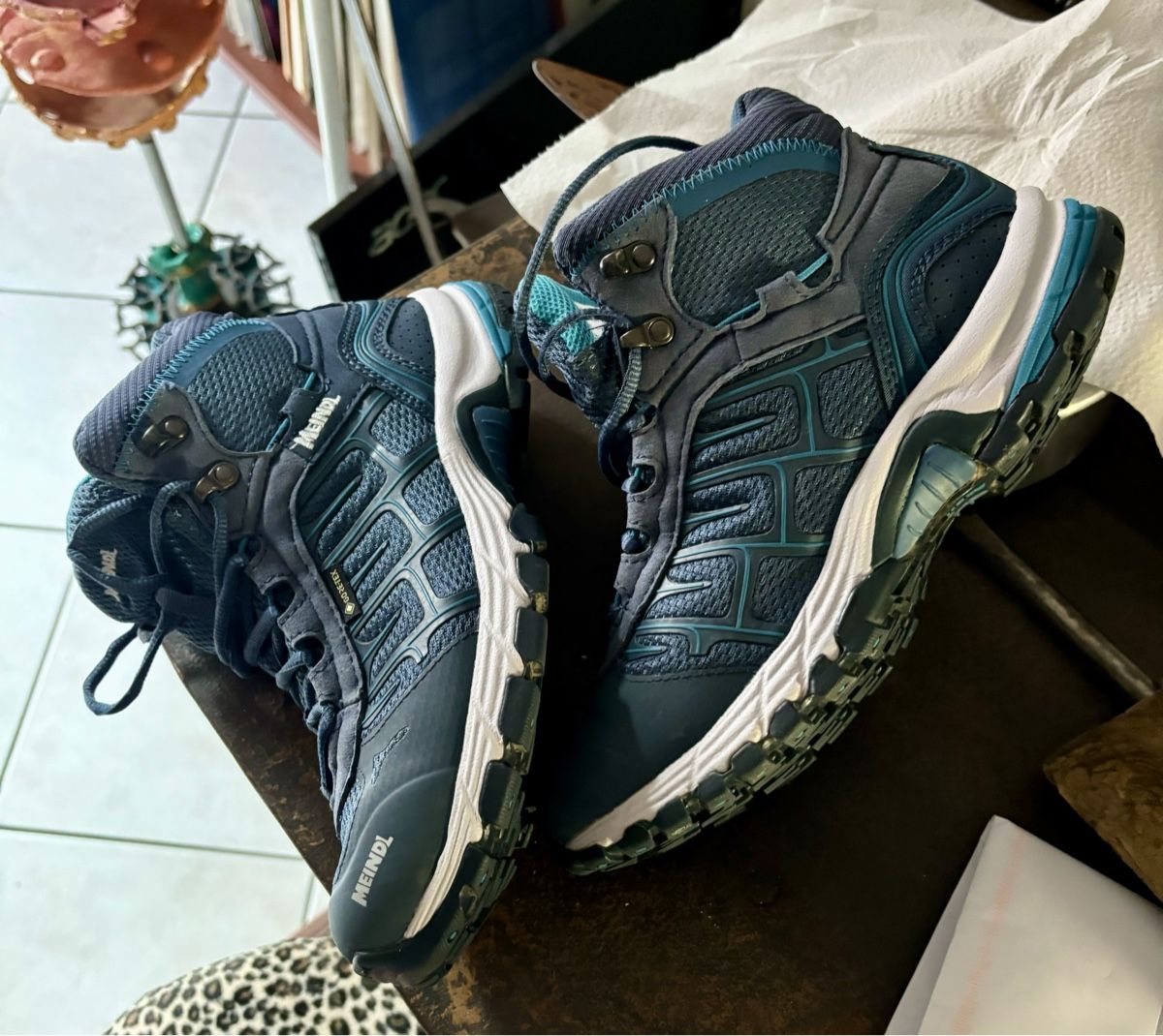 Meindl Scarpe da donna: Souliers de marche – Usato da Estavayer Le Lac venduto da sico1260 4