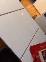 Moderner Esstisch, ausziehbar, Top Zustand, Winter-Deal!