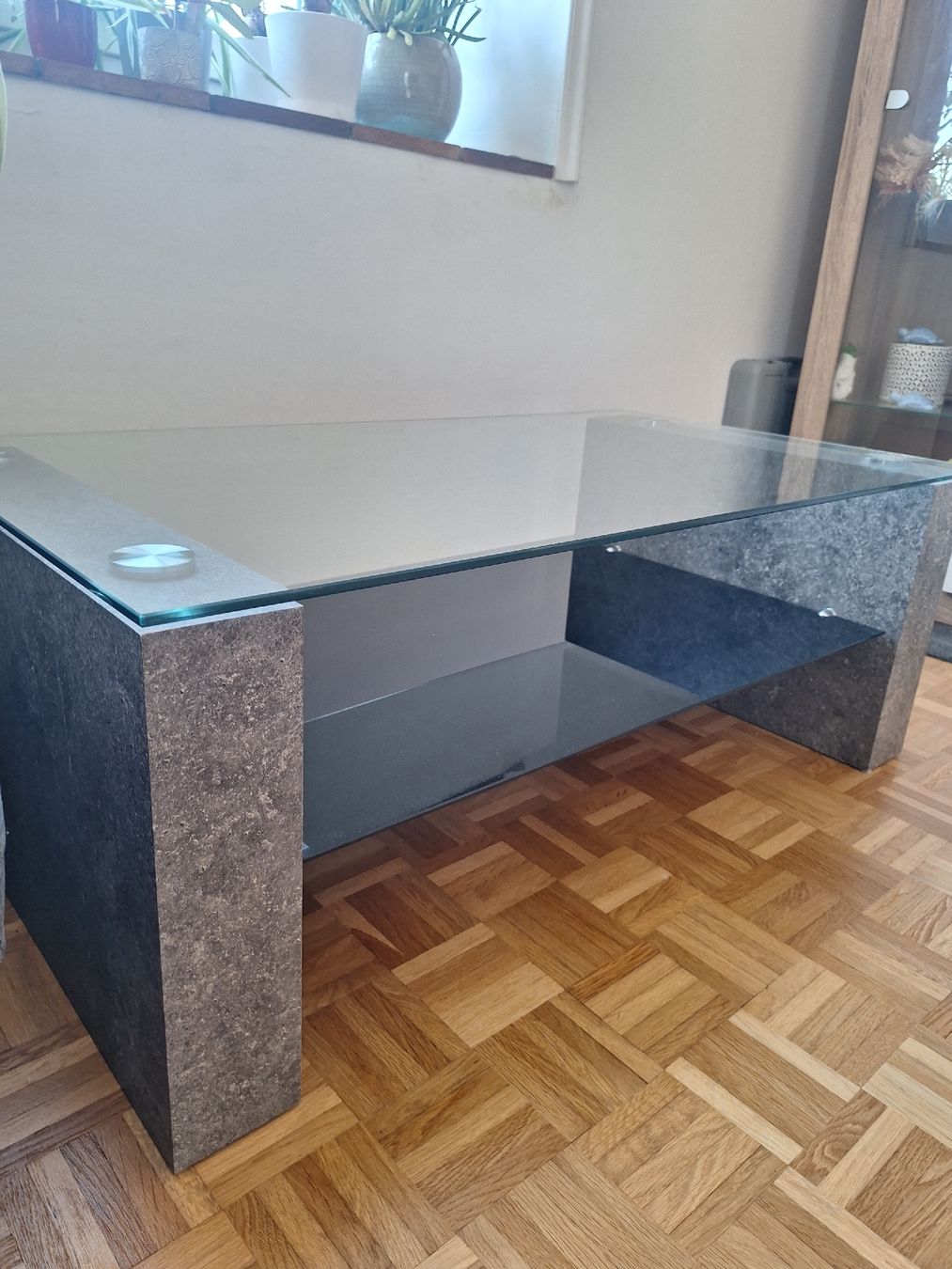 Tavoli: Moderner Glastisch zu verkaufen – Usato da Stansstad venduto da Duracell__5 1