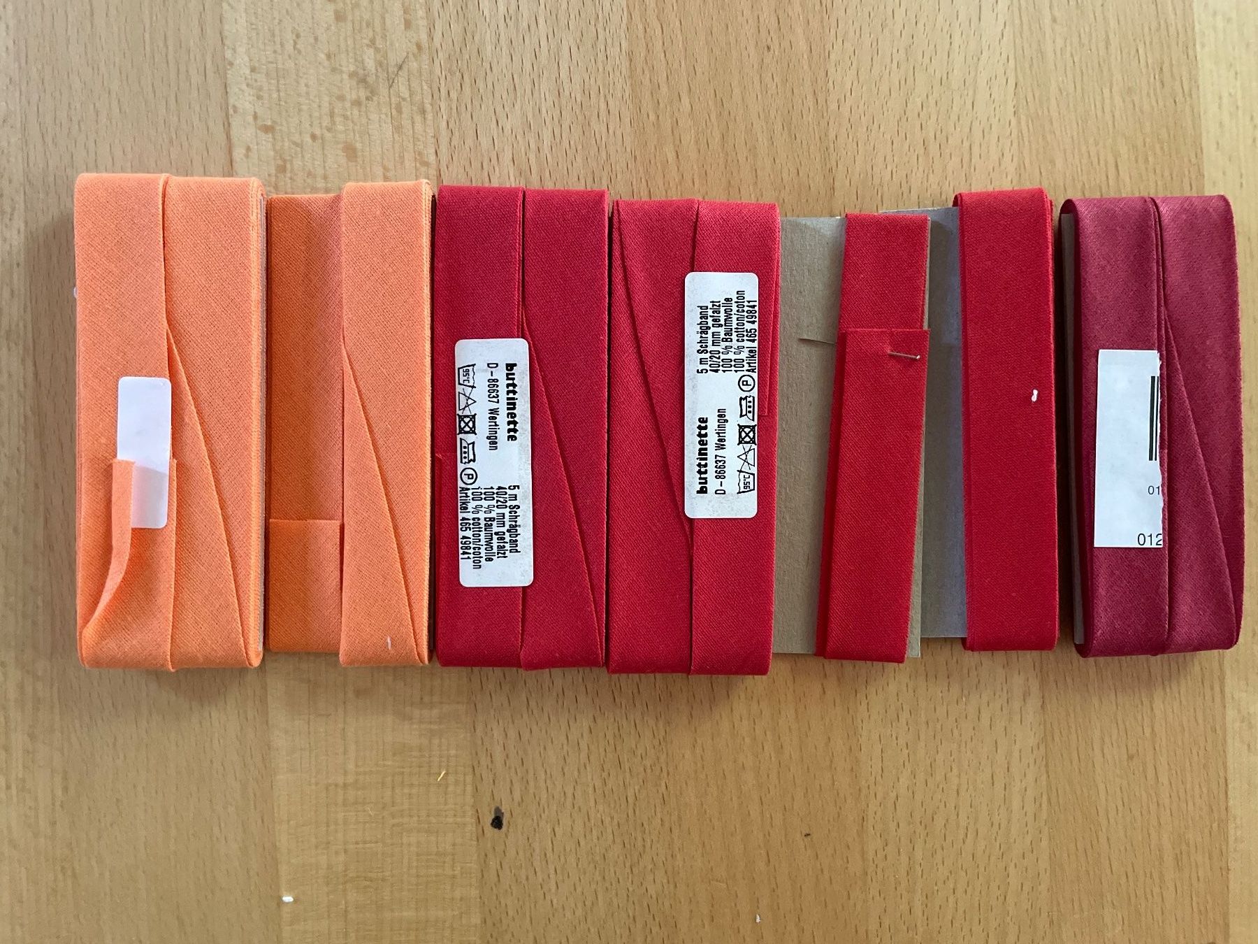 Tessuti: Schrägband-Set; Orange, Rot, Dunkelrot – Usato da Cham venduto da 2eye