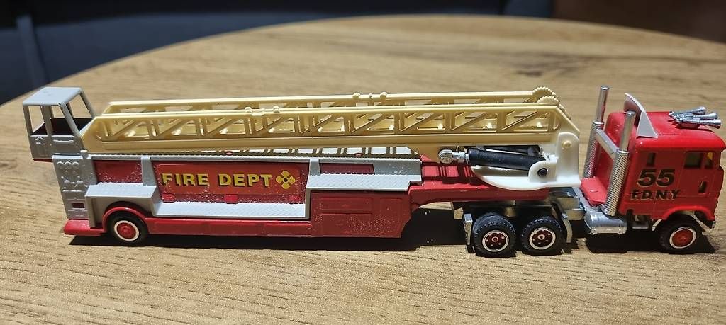 Modellini d'auto: Feuerwehr Majorette – Usato da Landquart venduto da Predi91 2