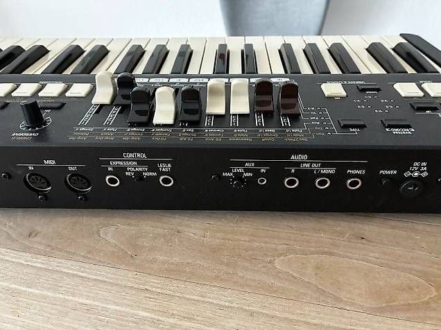 Instruments de musique: Hammond Orgel M-Solo  – D'occasion à Rubigen par Musikzubehoer 1