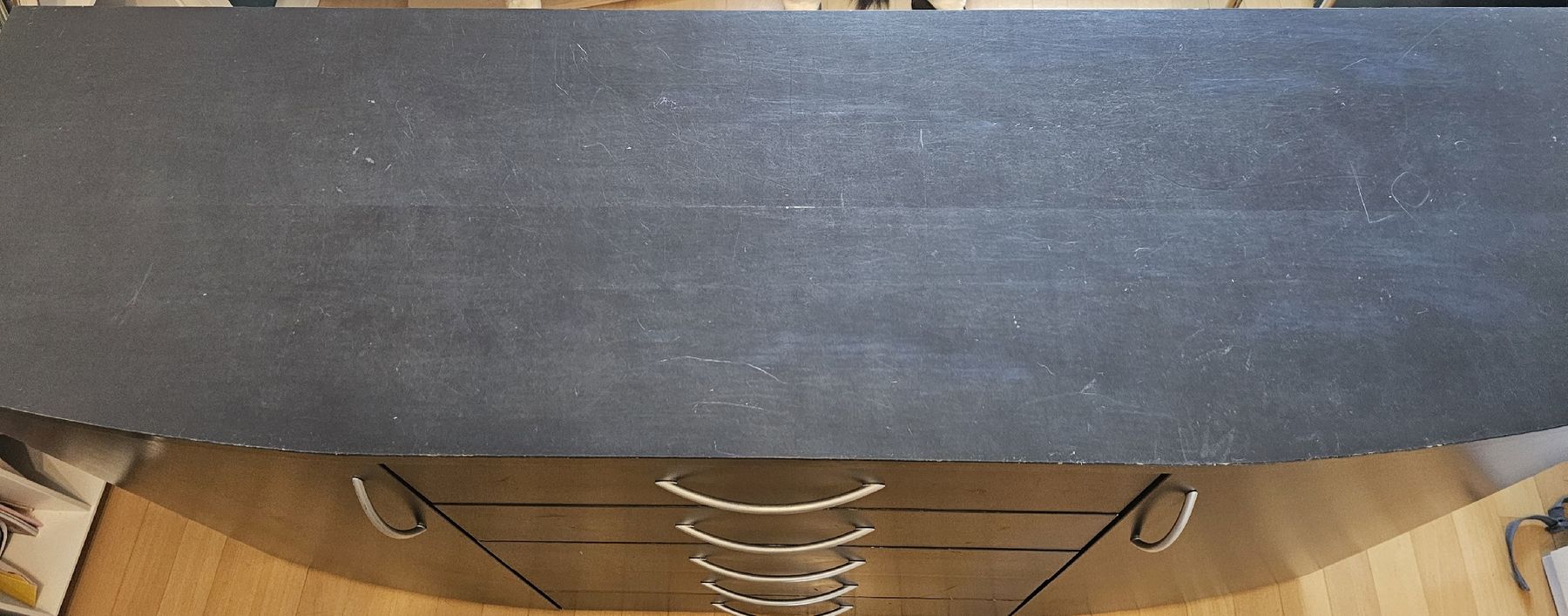 Commodes: Sideboard / Kommode schwarz mit 5 Schubladen und 2 Türen – D'occasion à Basel par Mazzo84 1