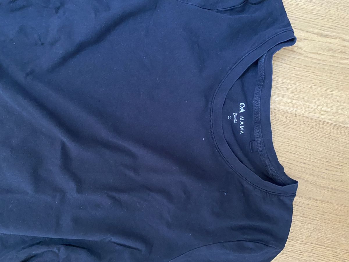 C&A T-shirt: T-Shirt C&A Mama schwarz Grösse L – Usato da Hohentannen venduto da Hawaii29 1