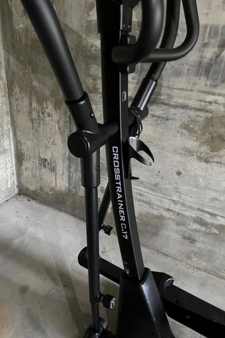 Hometrainer: Crosstrainer C.17 mit Display – Usato da Port venduto da tge_mh6f 2