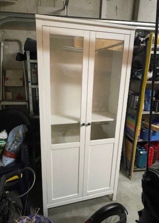 Vetrine: IKEA Hemnes Vitrine (discontinued) – Usato da Triesenberg venduto da Limatali