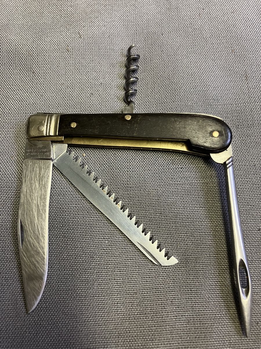 Victorinox Taschenmesser: Victorinox Messer Alt – Gebraucht aus Lyss von