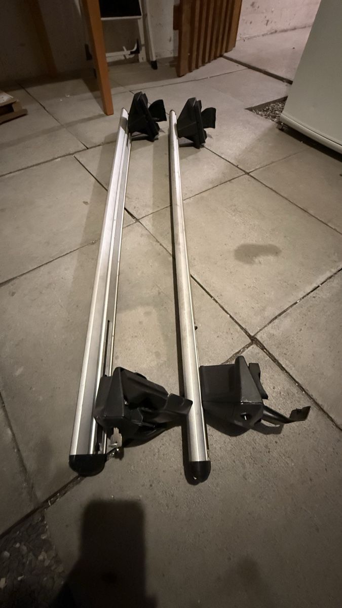 Thule Portapacchi: Thule dach Träger – Usato da Riehen venduto da K58 5