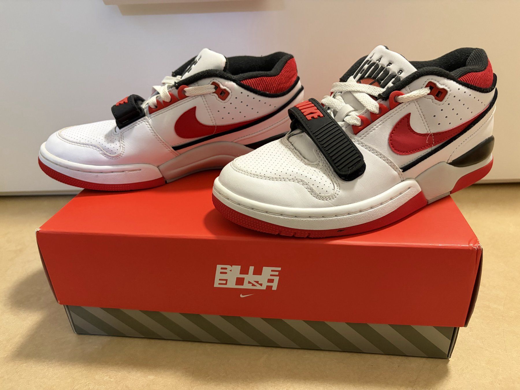 Chaussures hommes: Billie Eilish x Nike Air Alpha Force 88 Fire Red EU 40 – D'occasion à Zürich par Nexaro 1