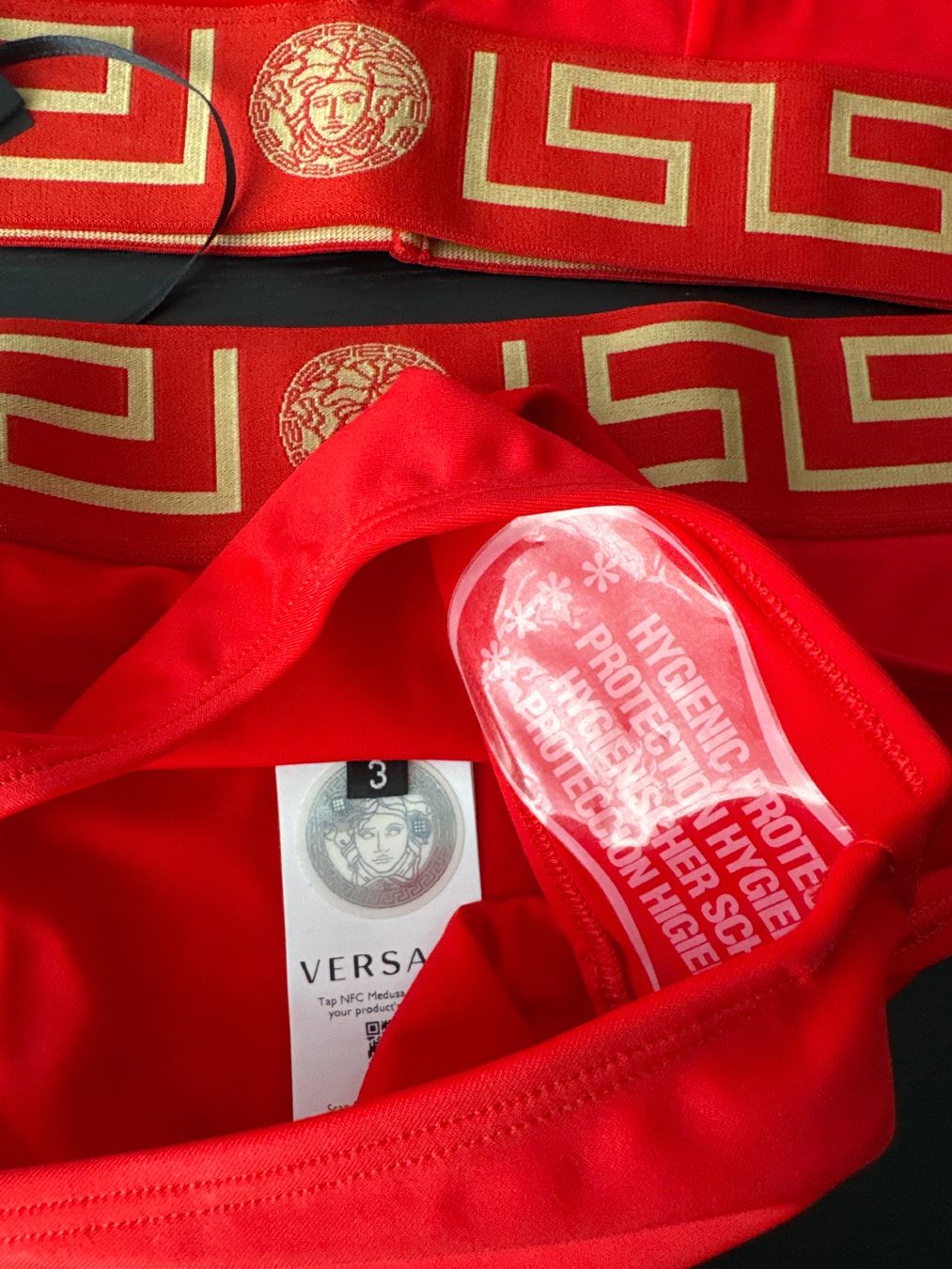 Costumi da bagno & Bikini: Original Versace Bikini set rot size 3 Fabrikneu – Nuovo e nell'imballaggio originale da Kilchberg ZH venduto da atlanticpacific 4