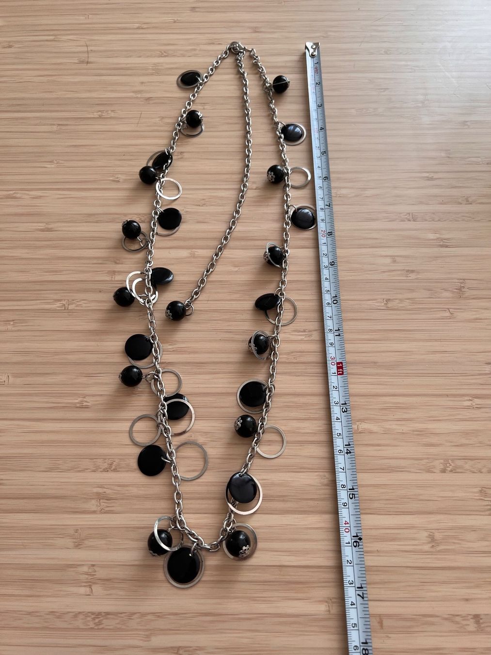 Catenine: Black pendant long necklace – Usato da Genève venduto da Ballpencase