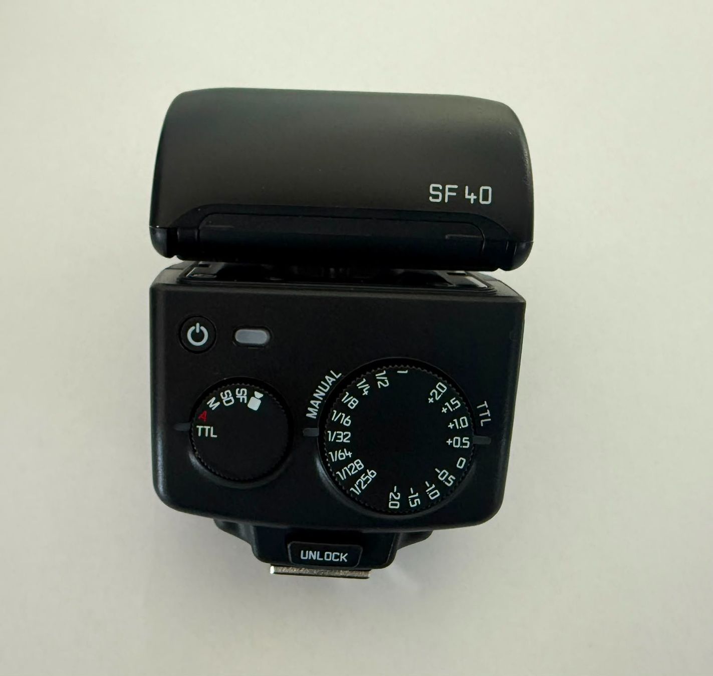 Leica Blitze: Leica SF40 Blitz mit Tasche – Gebraucht aus Zürich von Stofi69