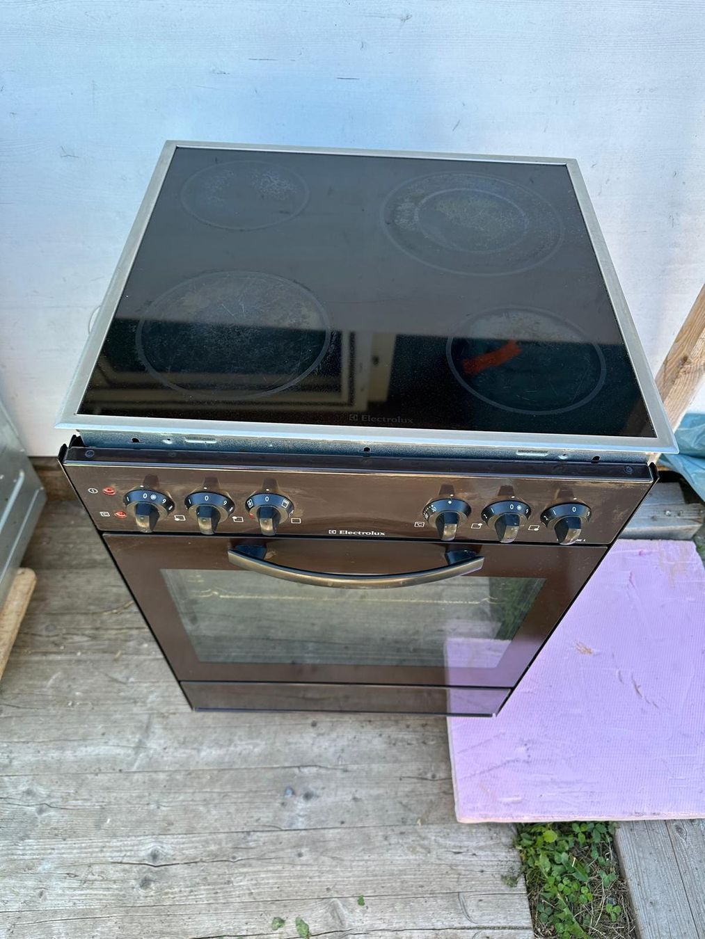 Electrolux Backöfen: Backofen mit Glaskeramik Electrolux – Gebraucht aus Spreitenbach von Space_X