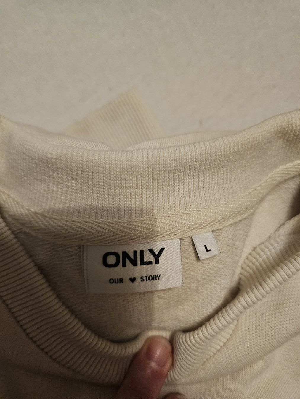 Only Maglioni & Felpe: Only Pullover / ONLBROOKE L/S O-Neck Details SWT NOOS – Usato da Boswil venduto da FabiienneM 3