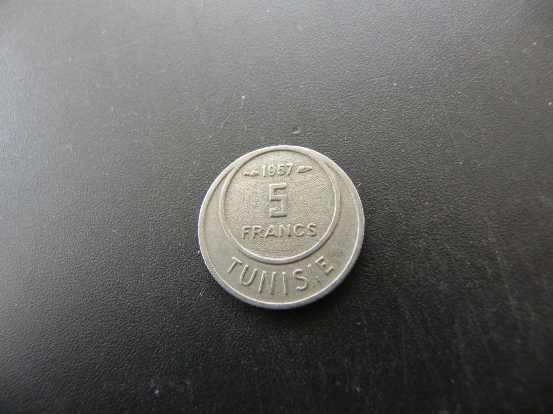 Alle Münzen: Tunesien 5 Francs 1957 – Gebraucht aus Biel/Bienne von Gogolozi