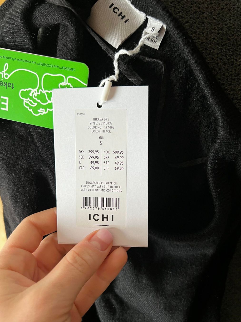 Kleider: Neues Warmes Kleid S/M – Gebraucht aus Riehen von edu_92w7 8