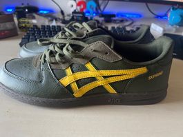 Asics Skyhand Retro Sneaker, Olivgrün/Gelb, Grösse 46.5