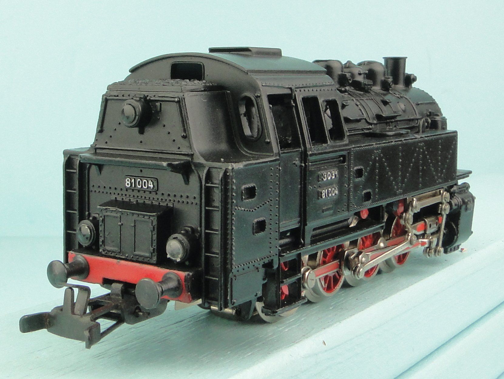 Märklin Modellini di ferrovie: Märklin 3031 BR 81 – Usato da Bülach venduto da cann11 3