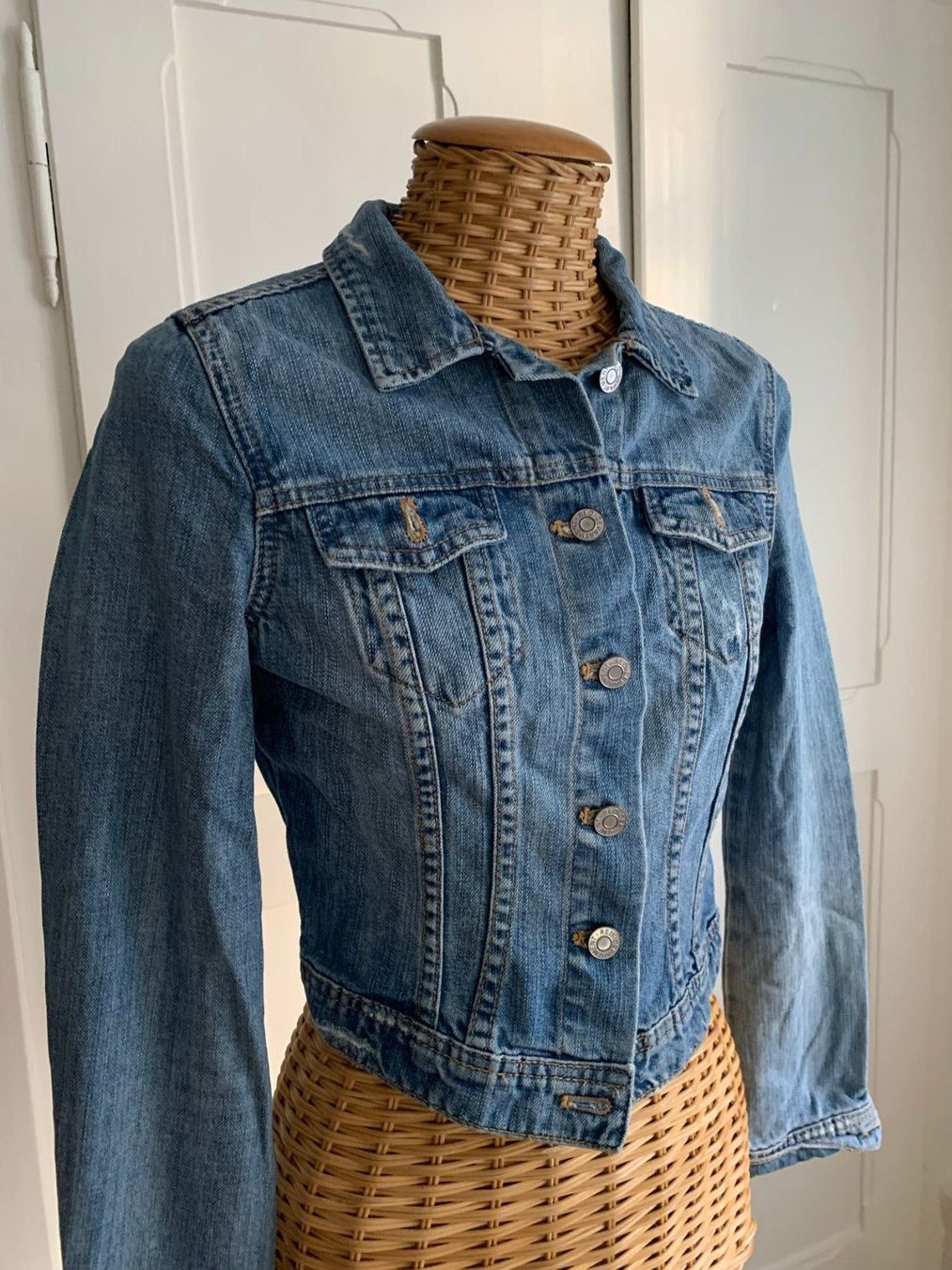 H&M Vestes: Jeansjacke hellblau - XS – D'occasion à Zürich par Diazaio 1