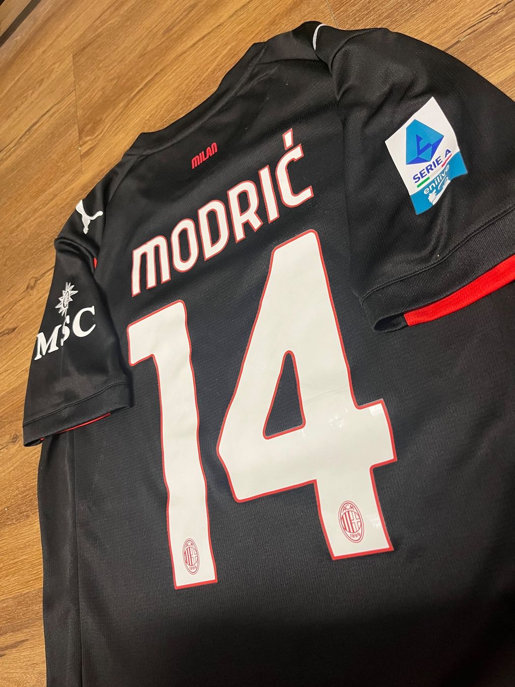 Puma Canottiere & Pantaloni: Ac Milan Trikot 25/26 - #14 Modric – Usato da Sursee venduto da dok_bz9b 3