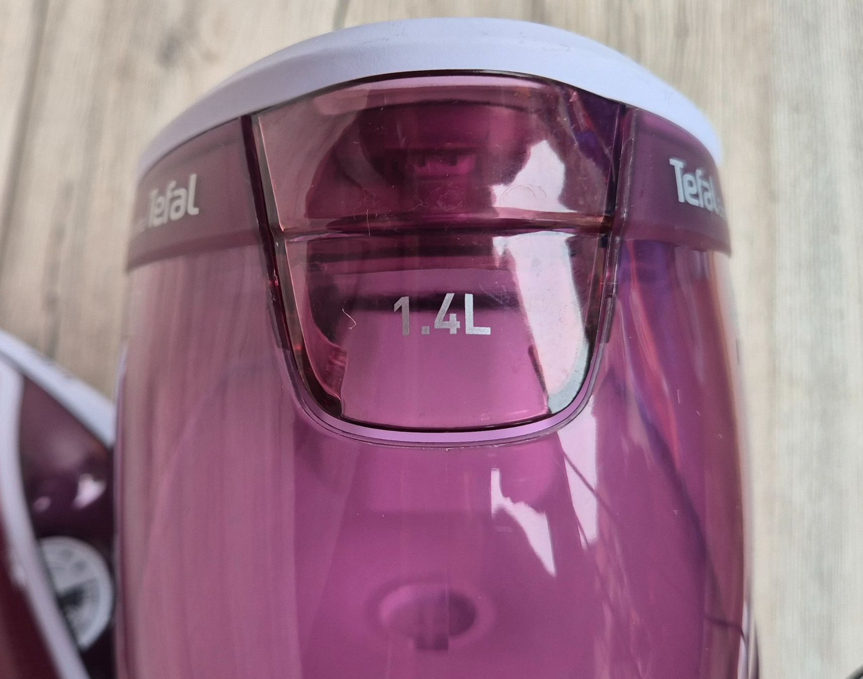 Tefal Bügeleisen: TEFAL Express Essential Bügeleisen mit Wassertank – Gebraucht aus Neerach von SilliS 4