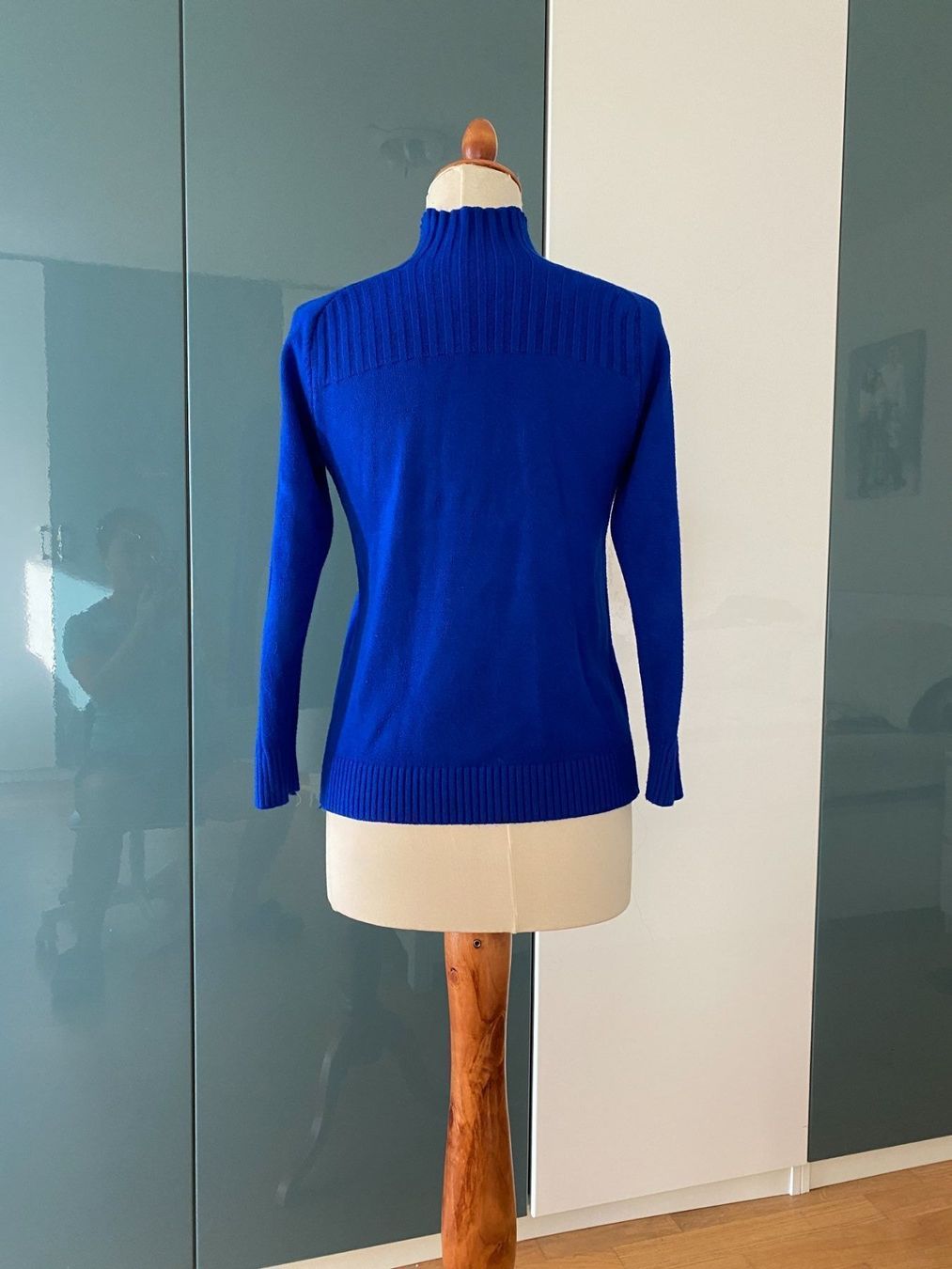 Pullover & Sweatshirts: Blauer Pullover Einheitsgröße [S/M] – Gebraucht aus Dübendorf von Levintreyer 3