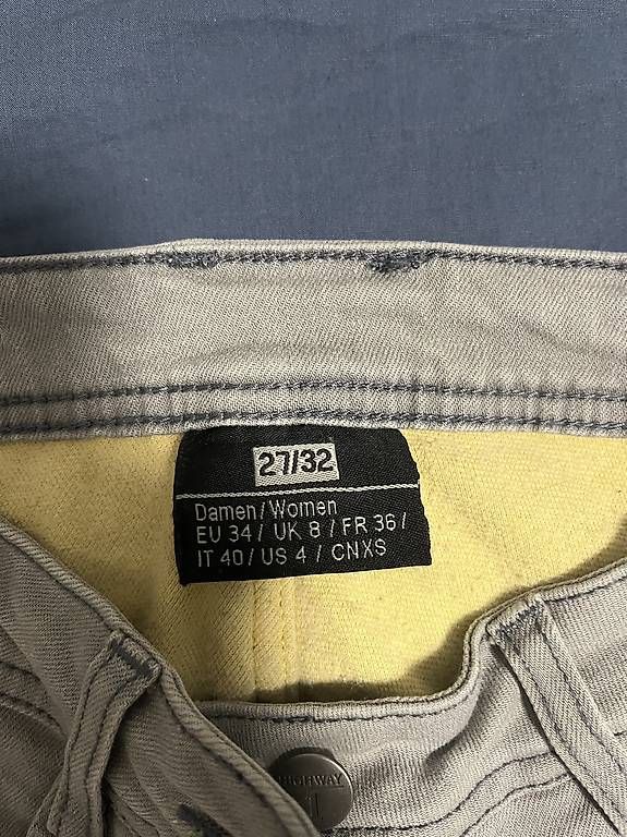 Jeans: Damen Motorradjeans – Usato da Urdorf venduto da Rotti69 2