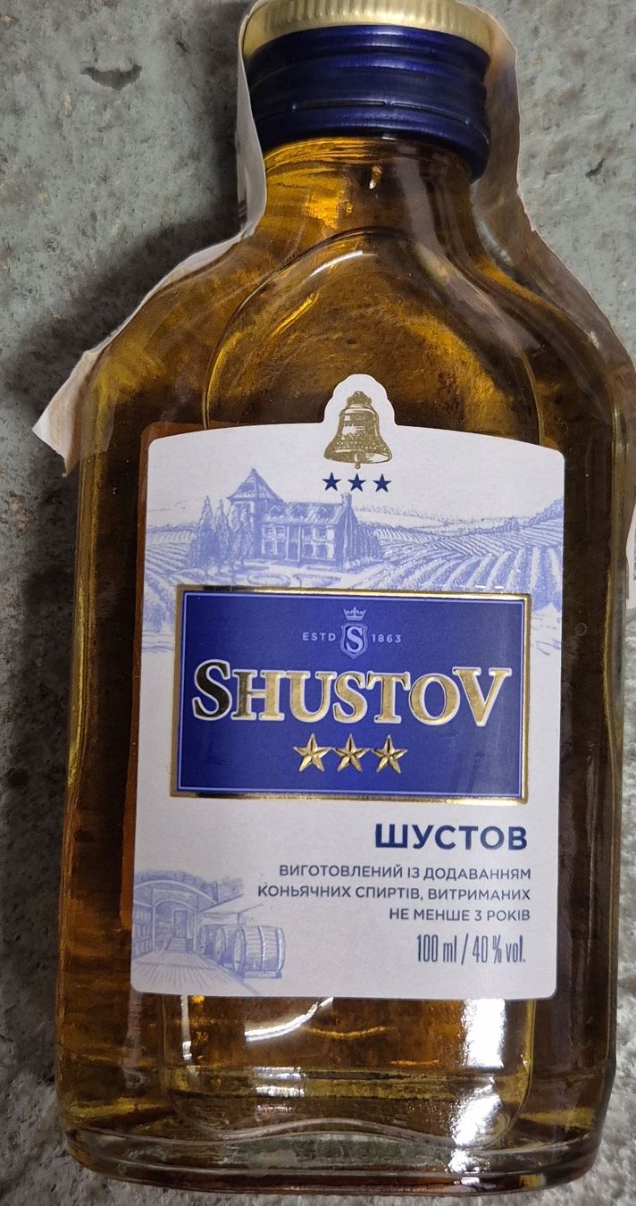 Bevande alcoliche: Shustov Brandy 100ml 40% Vol. neu – Nuovo e nell'imballaggio originale da Zürich venduto da Andi801