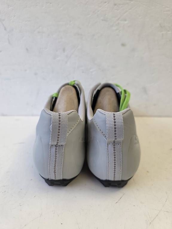 Scott Herrenschuhe: Chaussures velo NEUVES Scott, taille 42 – Gebraucht aus Sugiez von factorysportoutlet 2