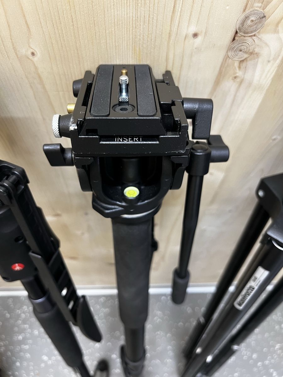 Manfrotto Altro in Decorazioni & Accessori: Manfrotto Stativ Set: 055PROB, 685B, 561B, 004B - Top! – Usato da Winterthur venduto da gue_yf9d 7