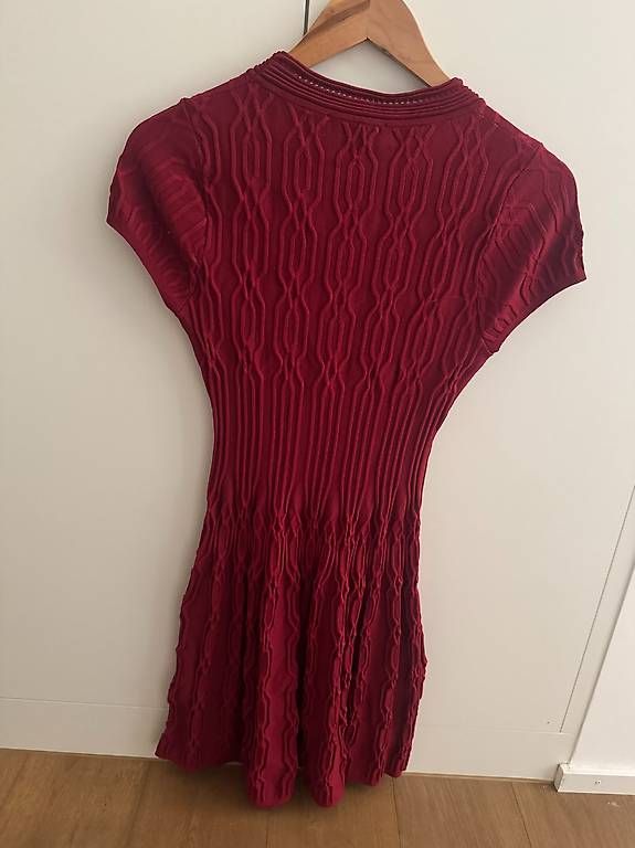 Vestiti: Robe en maille The Kooples bordeaux, taille 36 – Usato da Prangins venduto da heima00 1