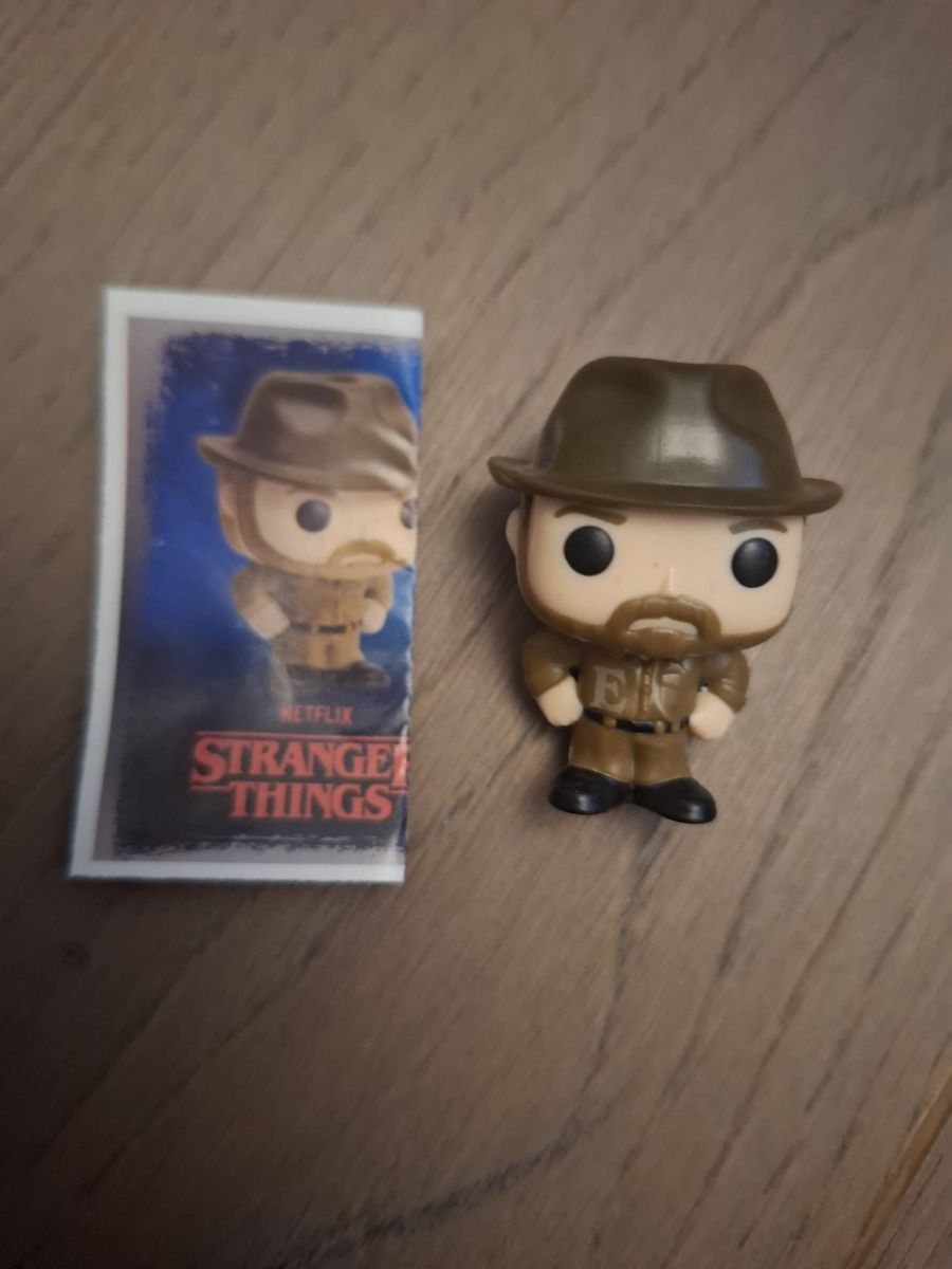 Funko Statuette: Stranger Things Funko Pop Chief Jim Hopper – Nuovo (secondo la descrizione) da Lupfig venduto da Corona3