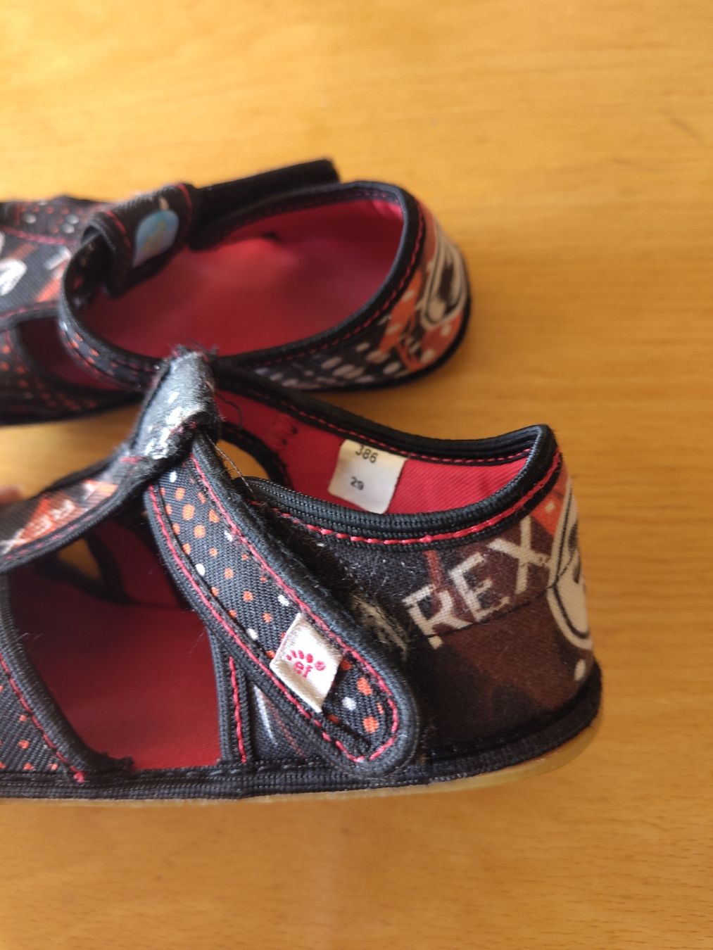 Scarpe per ragazzi: Barfuss Finken T-Rex Grösse 29 – Usato da Zürich venduto da wpo_f2qh 2