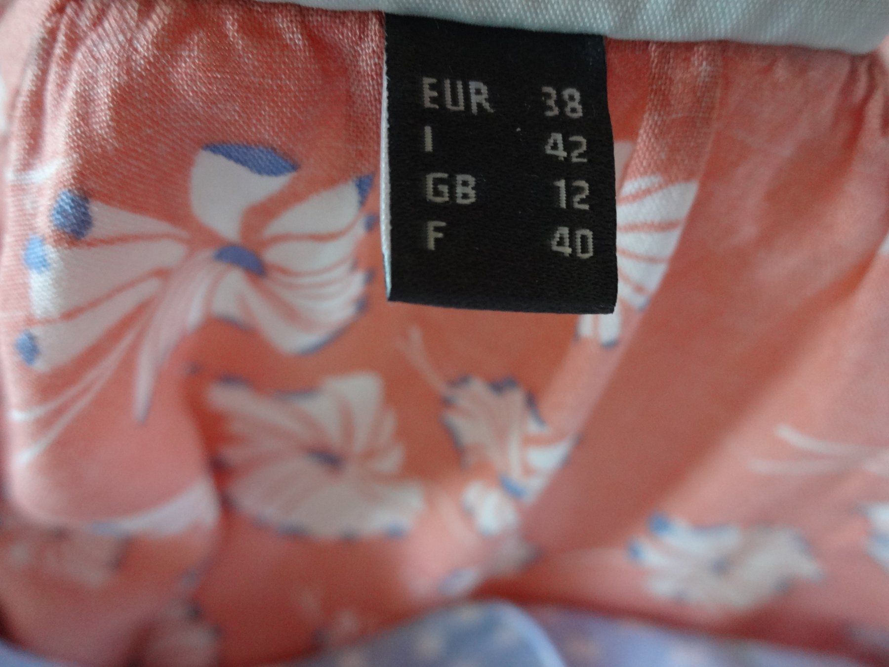 Blusen: * Blusenpaket * – Gebraucht aus Reigoldswil von arosa05 5