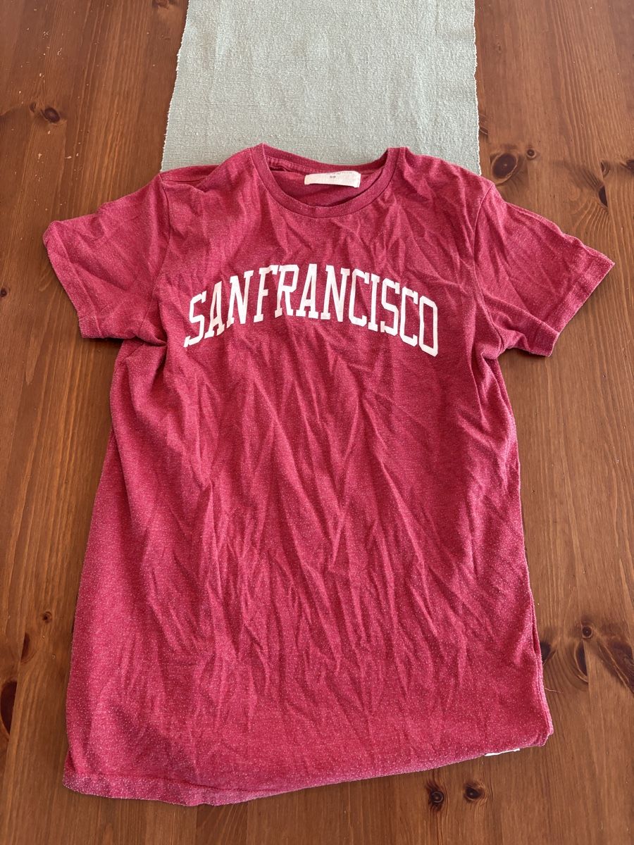 T-shirt: 2er Set Shirt zu verkaufen – Usato da Grosshöchstetten venduto da Swansea_93 1
