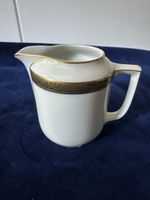 Milchkännchen Langenthal 804 Weiss mit Goldrand guter Zust.