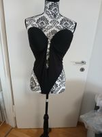 Schwarzer Body mit Grösse XL