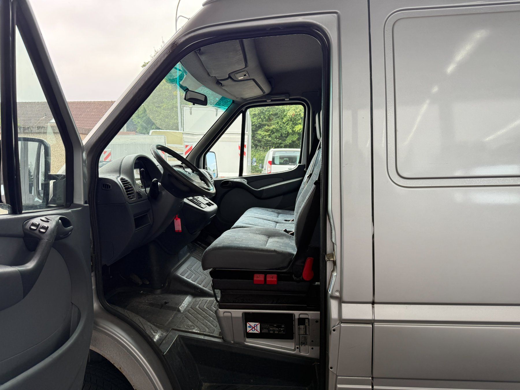 Mercedes-Benz Veicoli da campeggio: Mercedes Sprinter 4x4 Oberaigner – Usato da Neukirch (Egnach) venduto da Hanag1 3