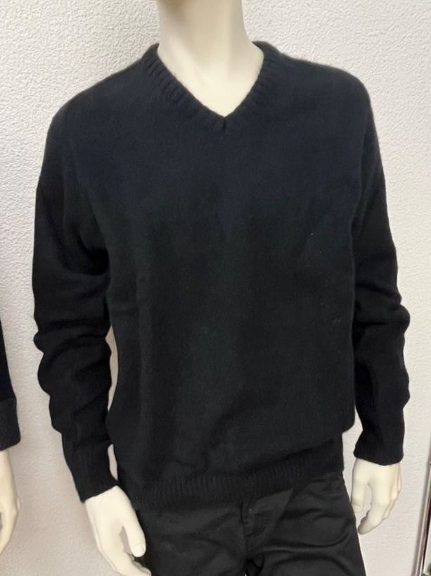 Maglioni & Felpe: Possum Pullover Herren V-Ausschnitt schwarz Grösse M – Nuovo e nell'imballaggio originale da Zollikofen venduto da marys-choice