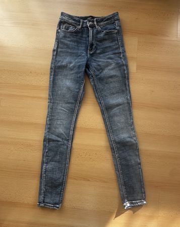 Jeans, Grösse 34