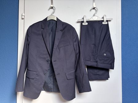 Costume Hugo Boss enfant 8-10 ans 128-140cm