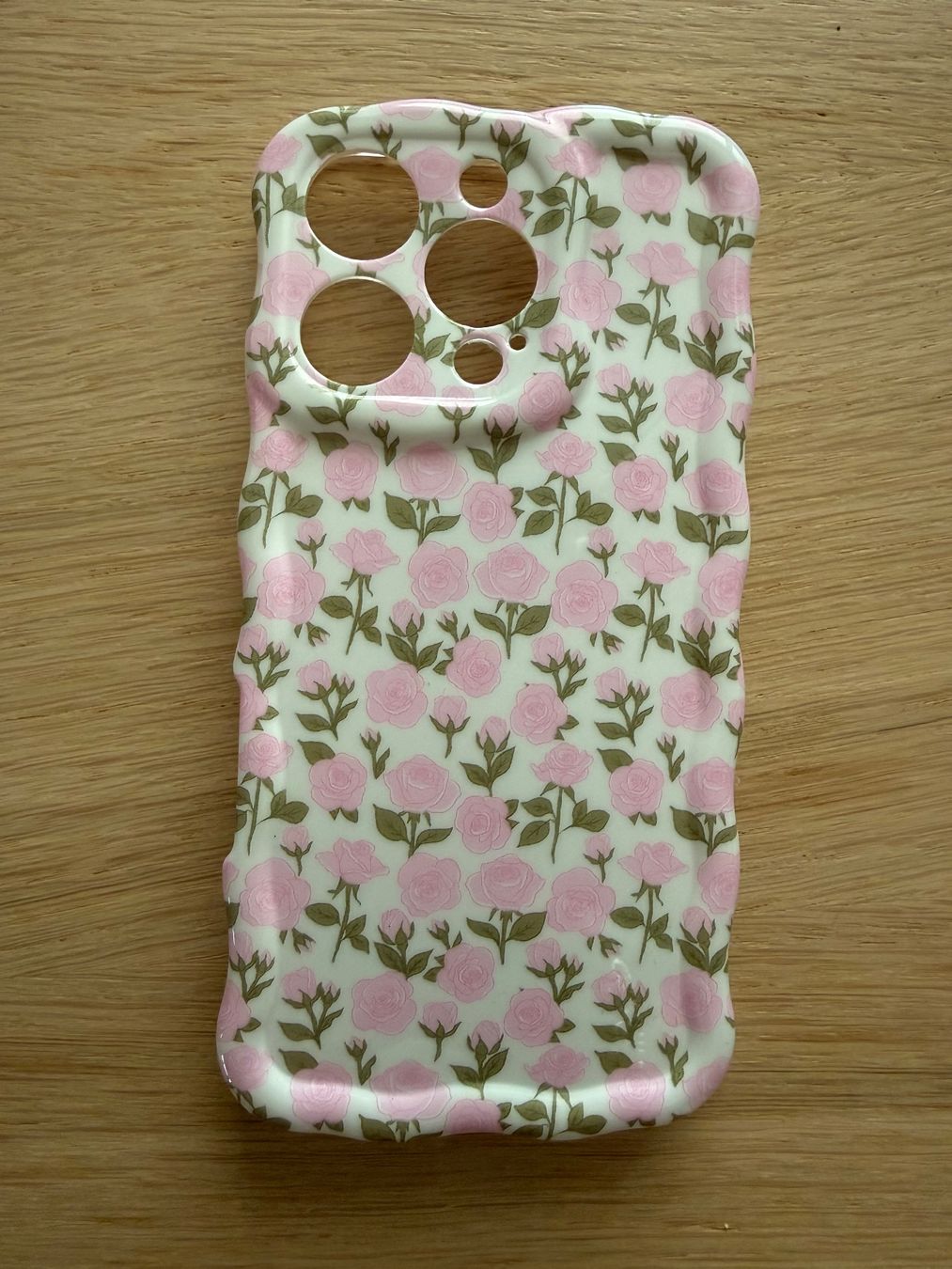 Cover & Protezioni schermo: Iphone 16pro case – Nuovo (secondo la descrizione) da Winterthur venduto da vik_9ws6