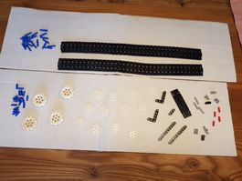 Lego Raupe mit Antriebs und Laufräder / Lochbalken / Panele