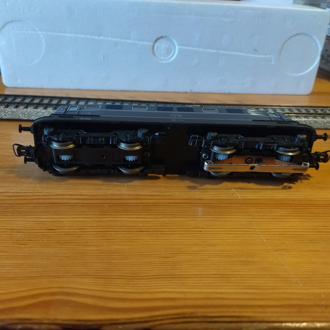 Lima Modellini di ferrovie: Lima E-Lok E10 004 (756) – Difettoso da Basel venduto da BeanieUp 4