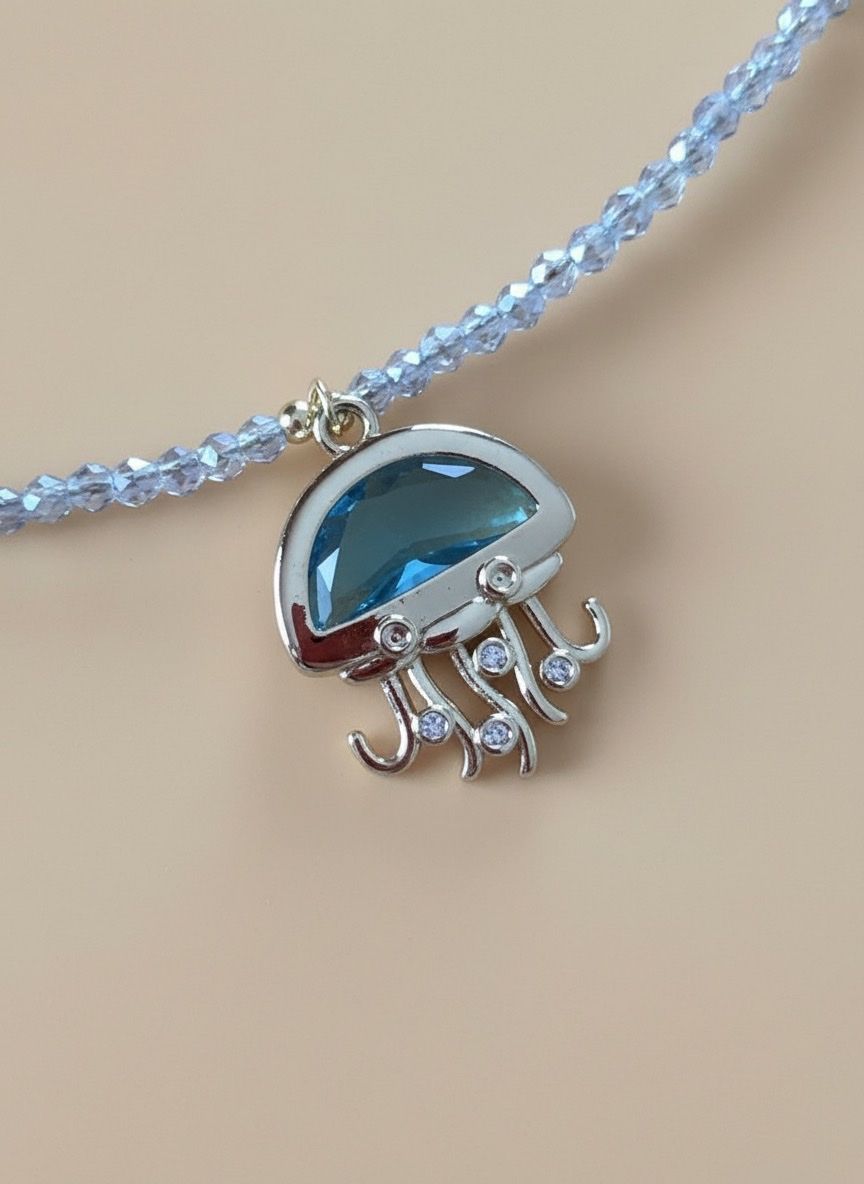 Catenine: Summer Jellyfish Charm Beaded Necklace, Adjustable Length – Nuovo e nell'imballaggio originale da Saland venduto da ele_vc96 1