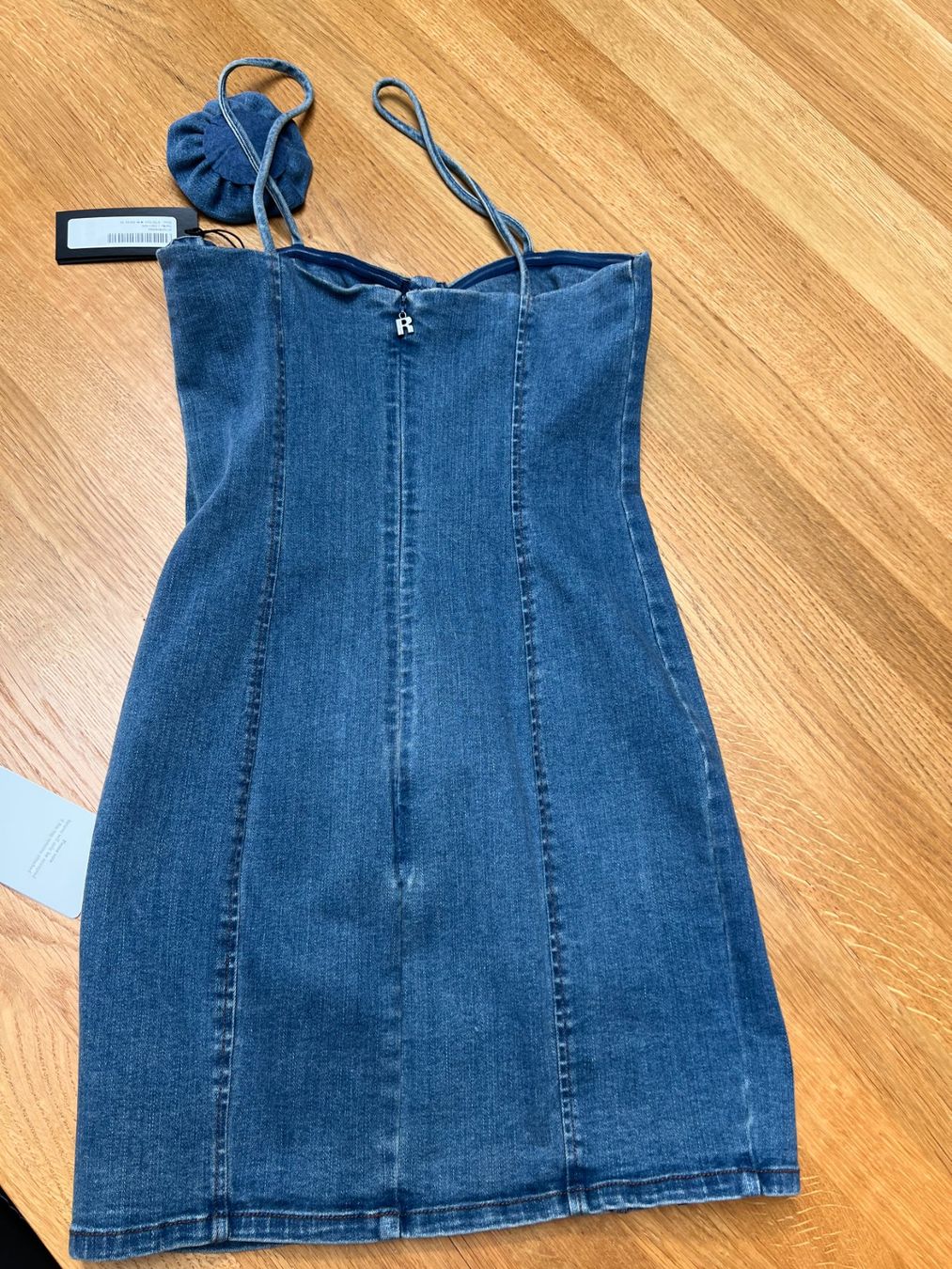 Kleider: Rotate Kleid Denim, Neu mit Etikett – Gebraucht aus Zumikon von jensbehlau81 2