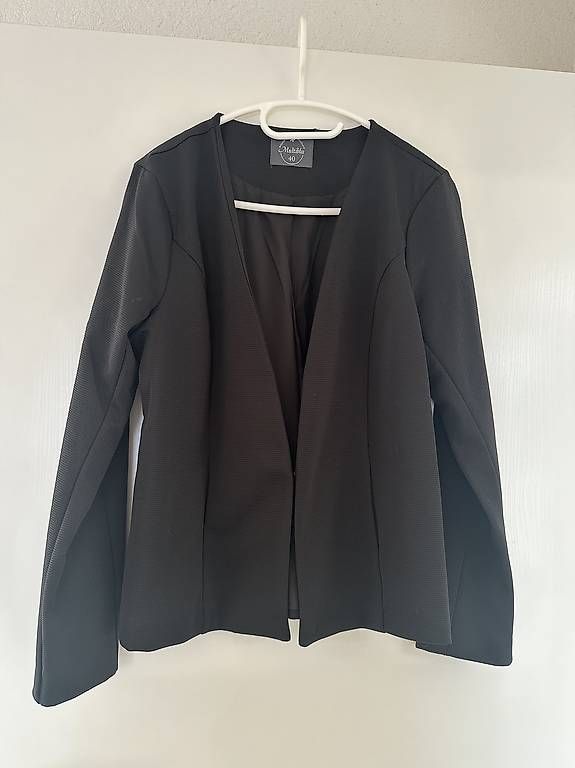 Giacche: Blazer Marke Miltiblu – Usato da Wahlen b. Laufen venduto da Spiri_Nemo